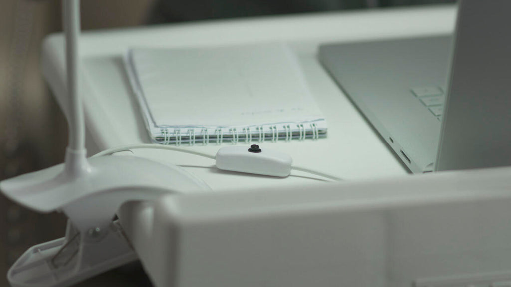 FLEXI-LIGHT: Lámpara LED Ultra-Flexible con Clip de Agarre